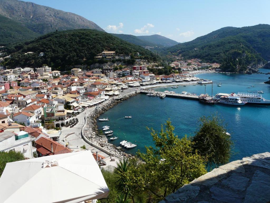Hotel San Nectarios Parga Exterior foto