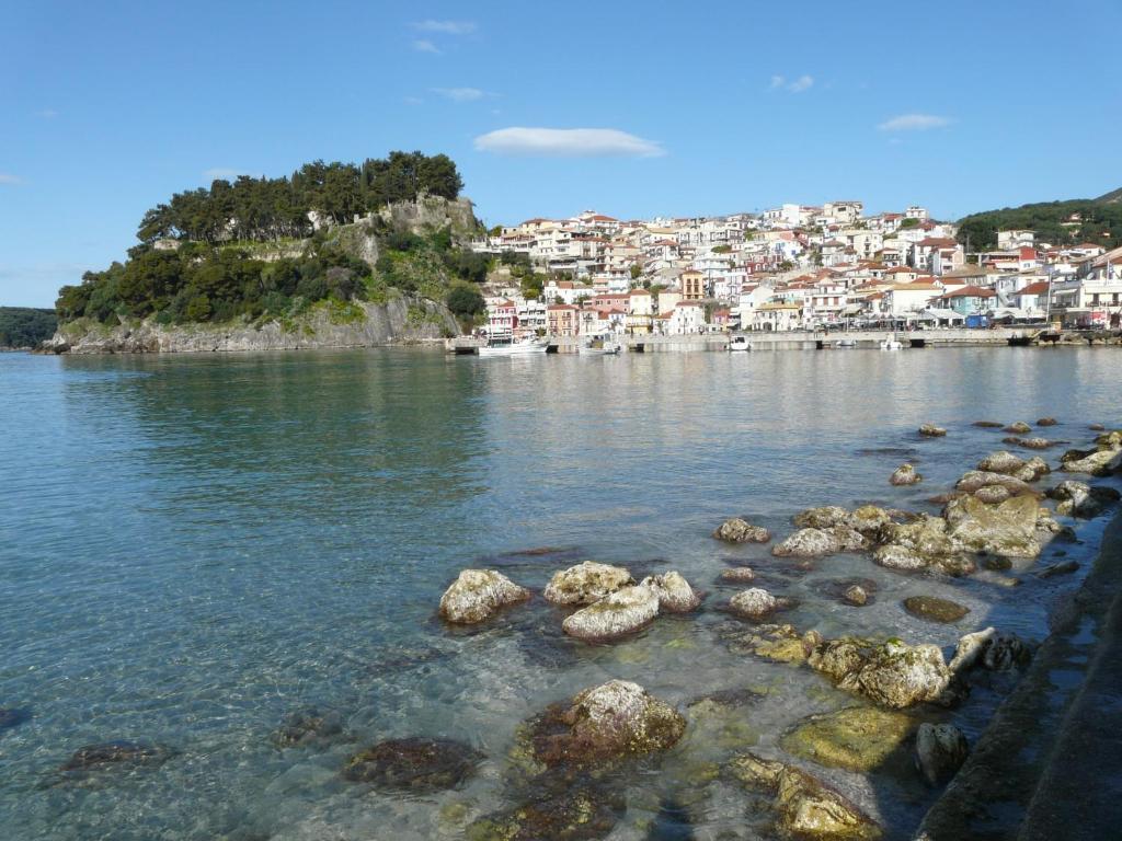 Hotel San Nectarios Parga Exterior foto